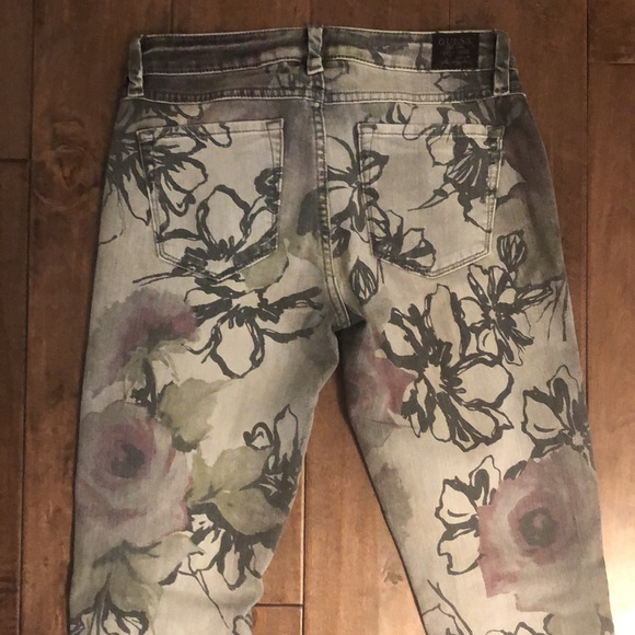 GUESS Jeans - Brittney Skinny size 26 - Picture 4 of 8